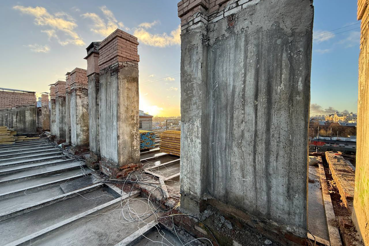 Реконструкция общежития продолжается